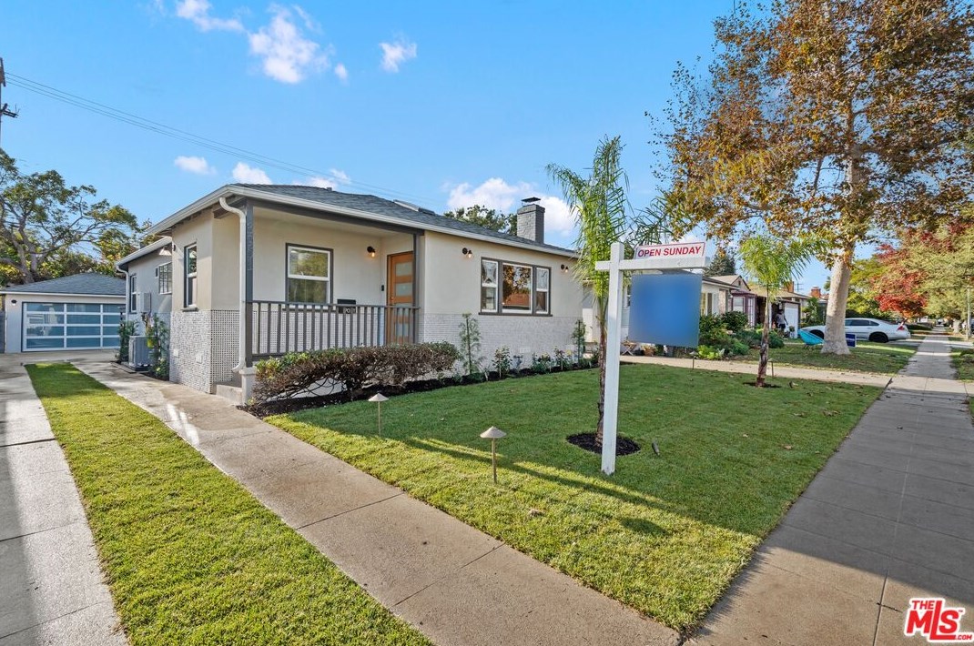 3951 Coolidge Ave, Los Angeles CA  90066-5007 exterior
