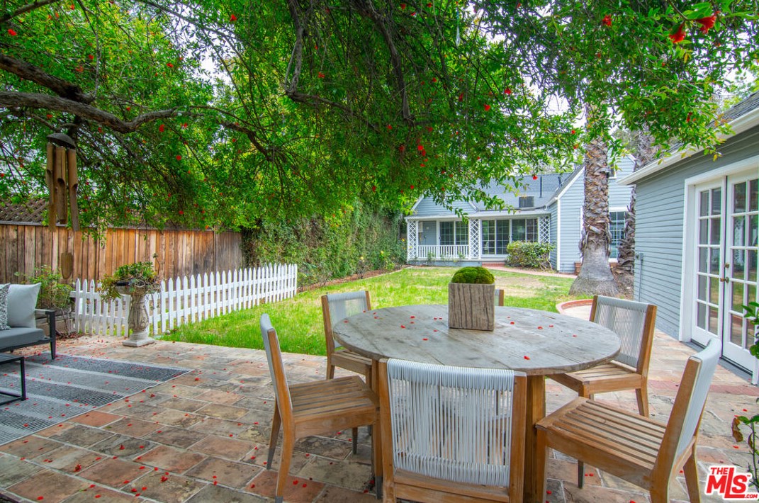 741 Martel Ave, Los Angeles CA  90046-7506 exterior