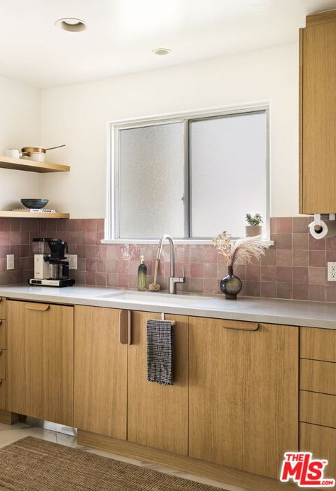 2133 Mayview Dr, Los Angeles CA  90027-4635 exterior