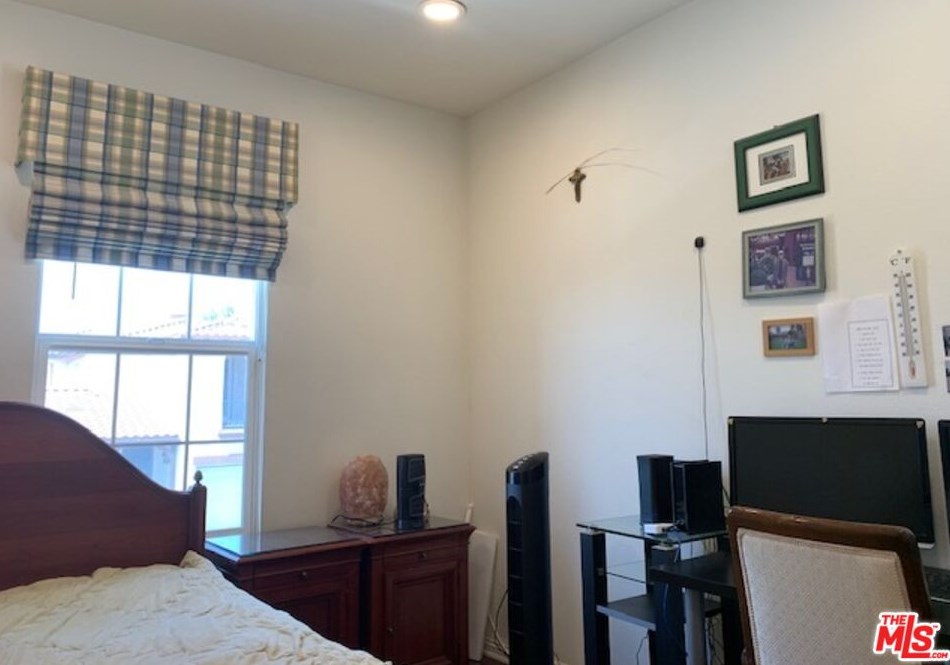 678 Milford St, Los Angeles CA  90042-2793 exterior