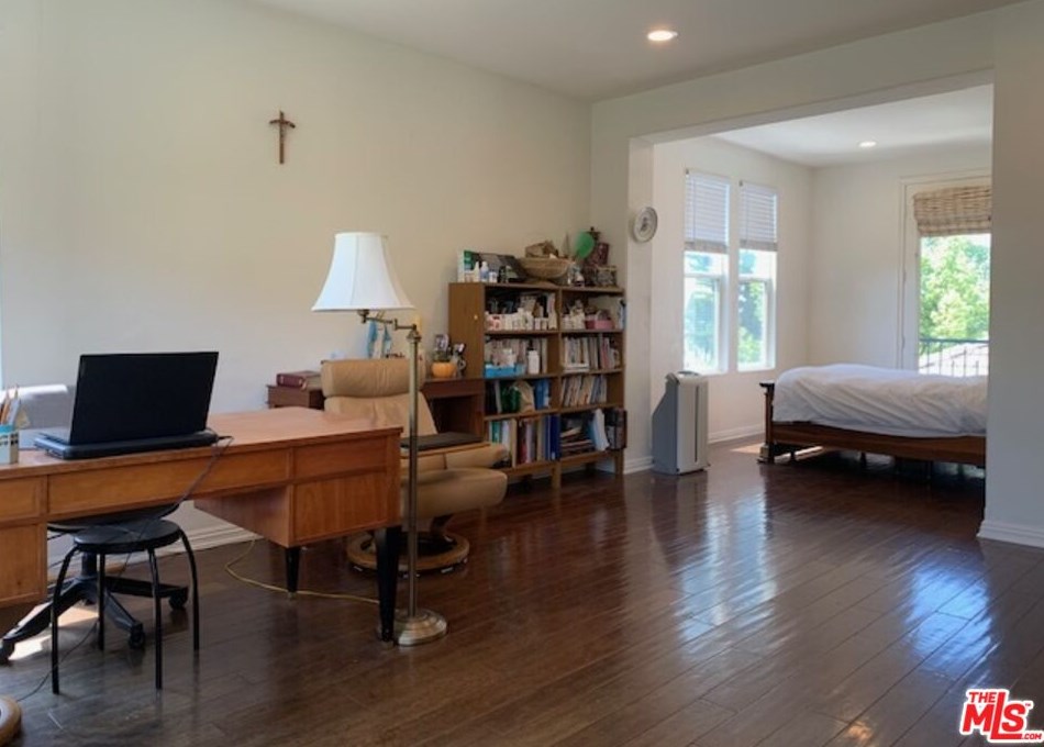 678 Milford St, Los Angeles CA  90042-2793 exterior