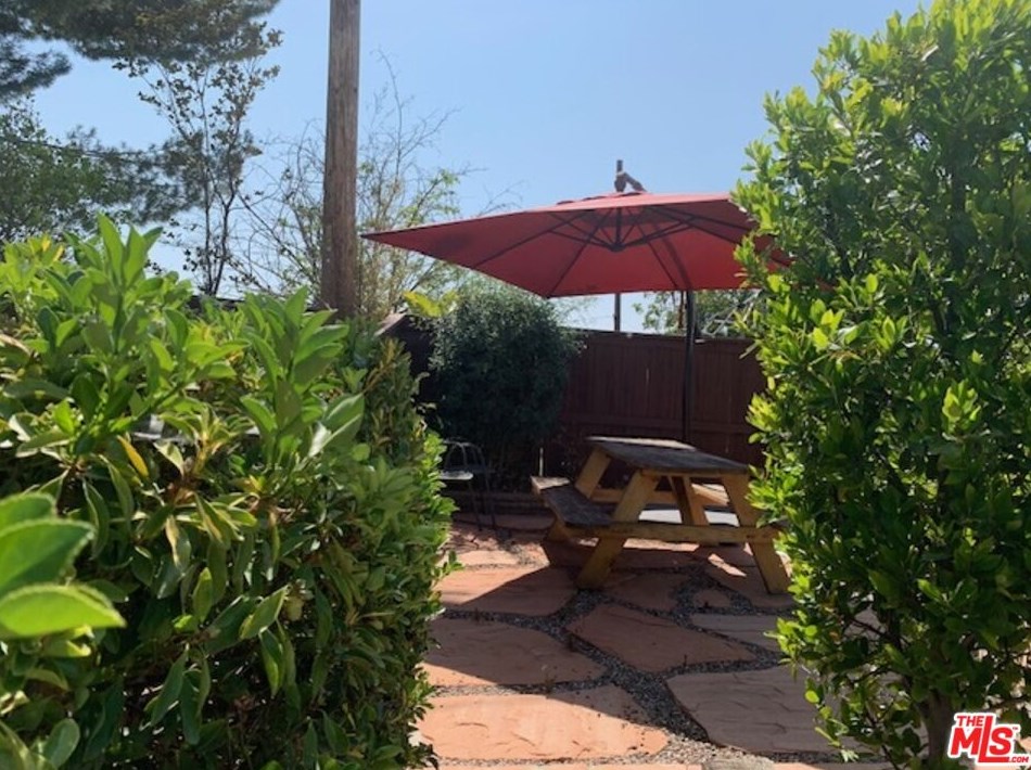 678 Milford St, Los Angeles CA  90042-2793 exterior