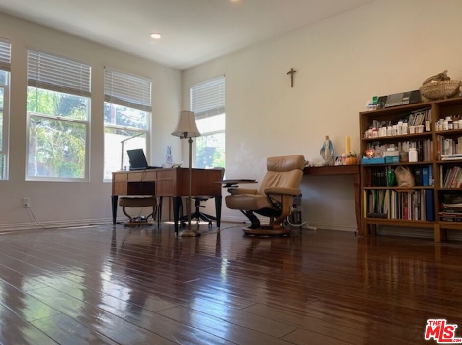 678 Milford St, Los Angeles CA  90042-2793 exterior