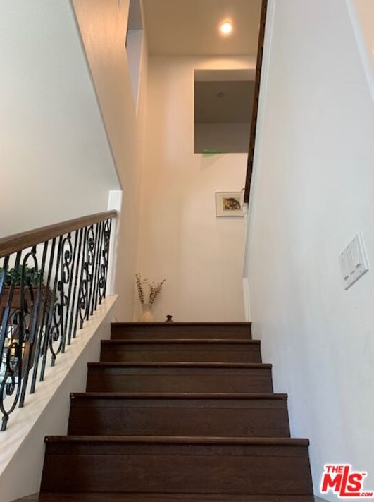 678 Milford St, Los Angeles CA  90042-2793 exterior