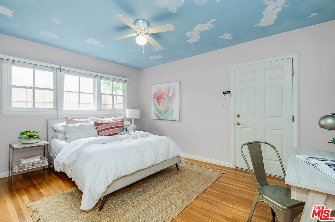 4400 Beeman Ave, North Hollywood CA  91604-1304 exterior