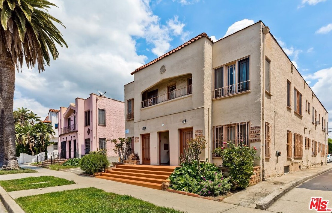 512 Spaulding Ave, Los Angeles CA  90036-1844 exterior