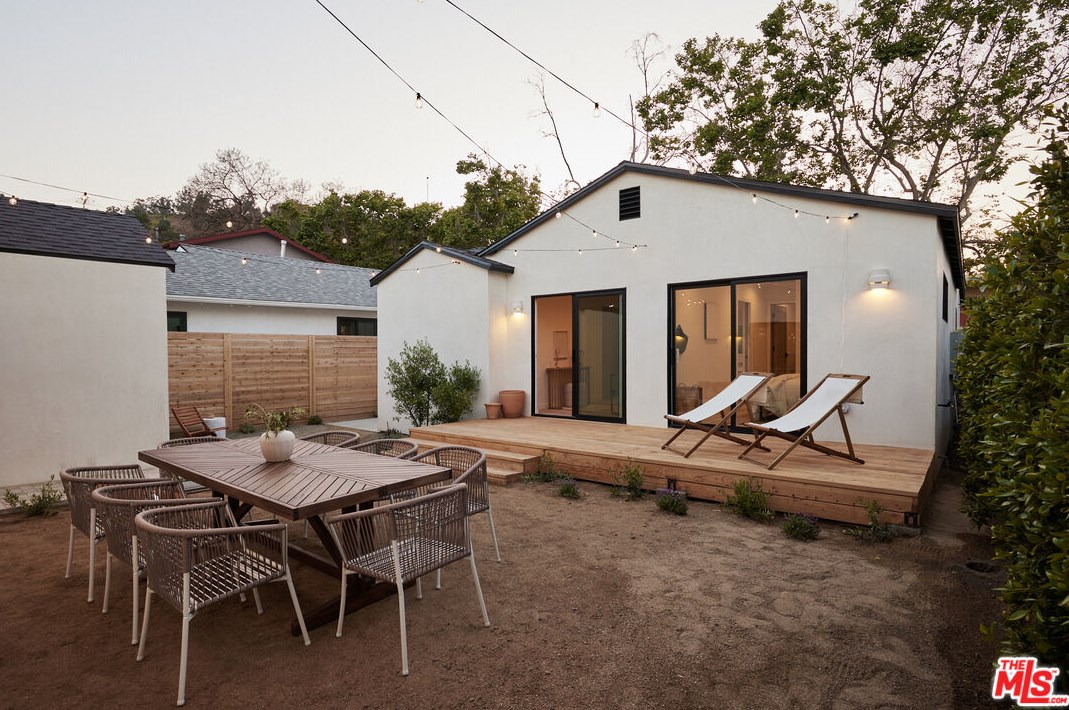 2242 Dorris Pl, Los Angeles CA  90031-1127 exterior