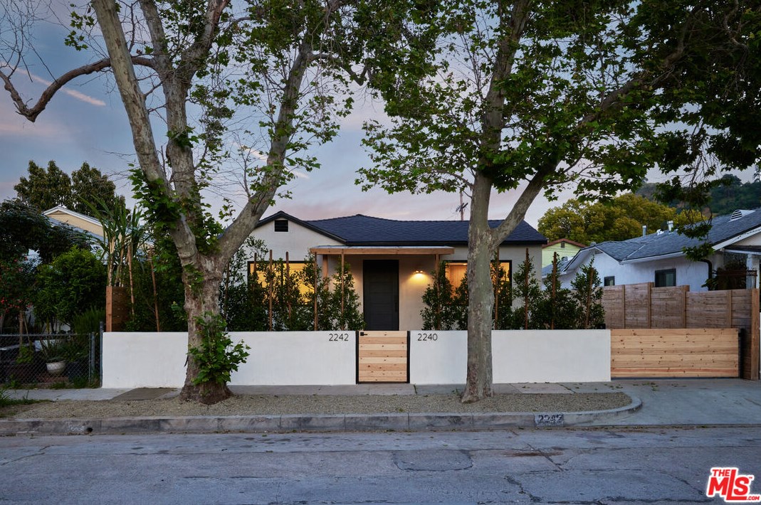 2242 Dorris Pl, Los Angeles CA  90031-1127 exterior