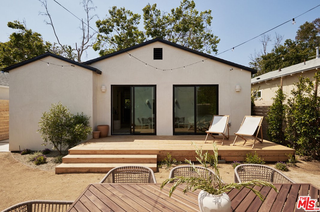 2242 Dorris Pl, Los Angeles CA  90031-1127 exterior