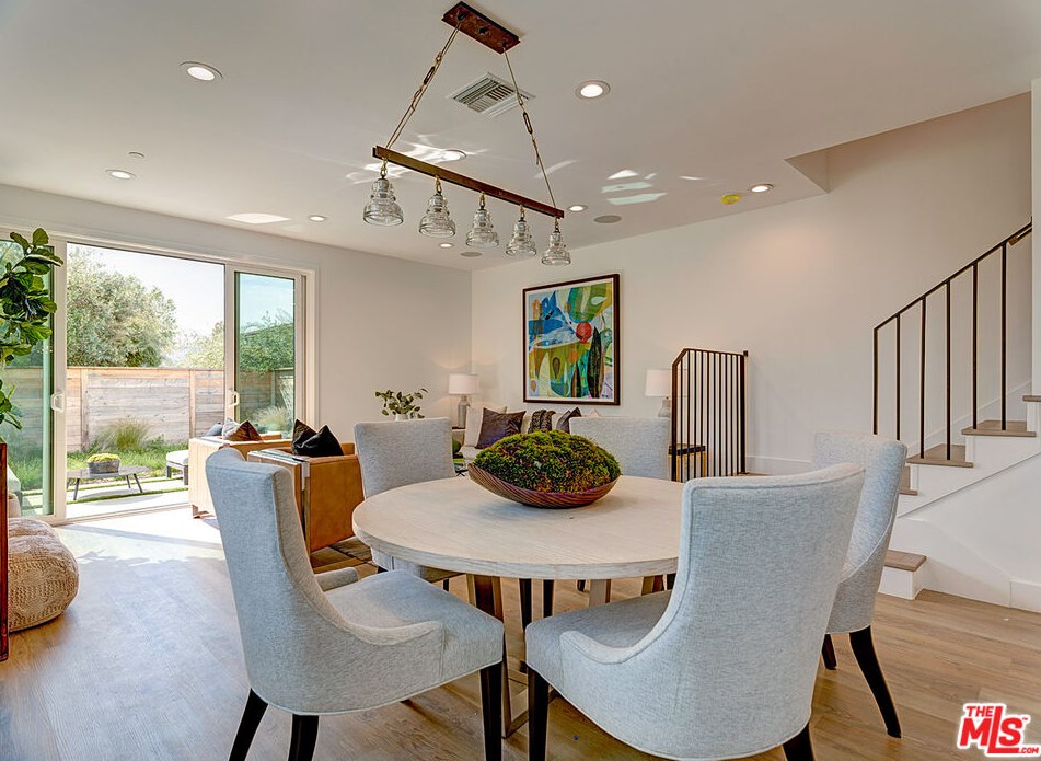1651 Hayworth Ave, Los Angeles CA  90048-3637 exterior