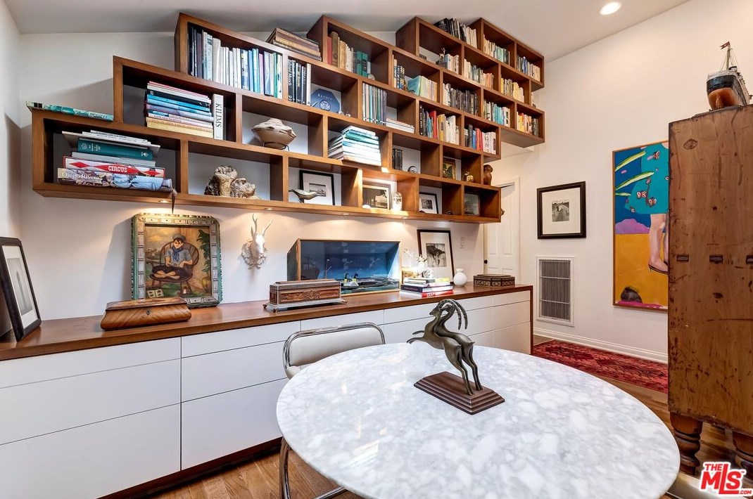 11123 Ophir Dr, Los Angeles CA  90024-1918 exterior