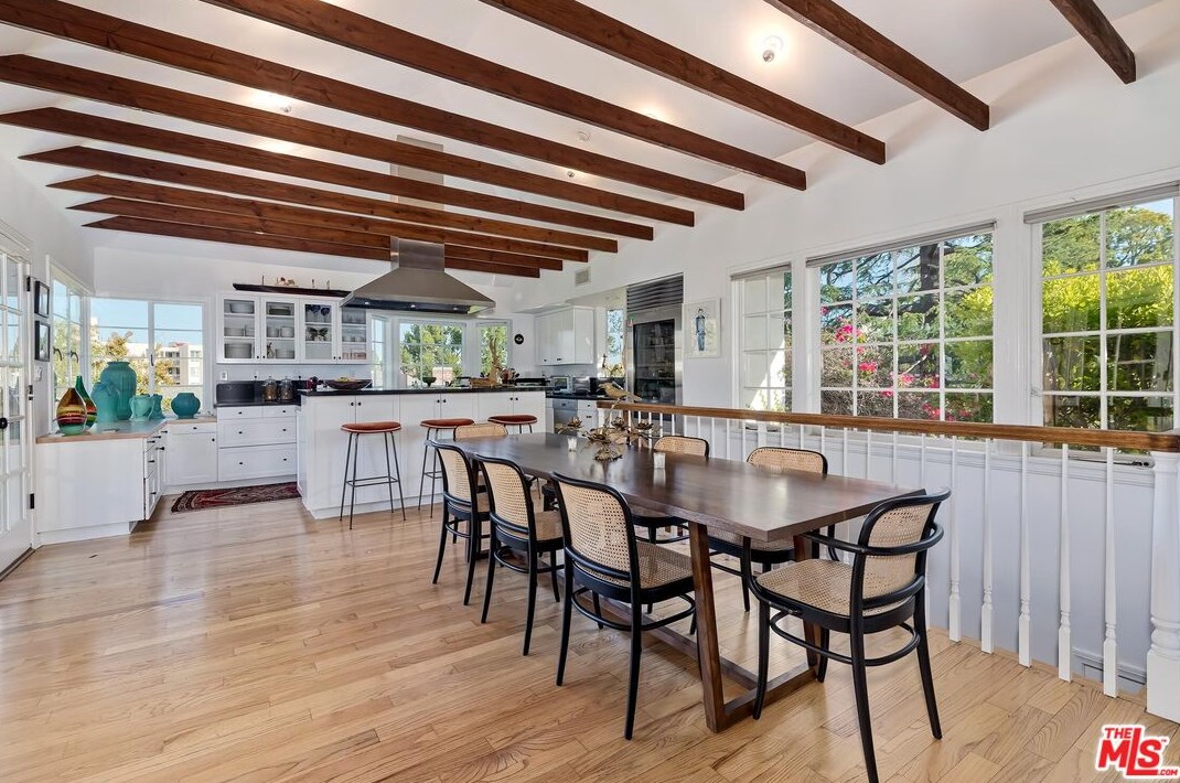 11123 Ophir Dr, Los Angeles CA  90024-1918 exterior