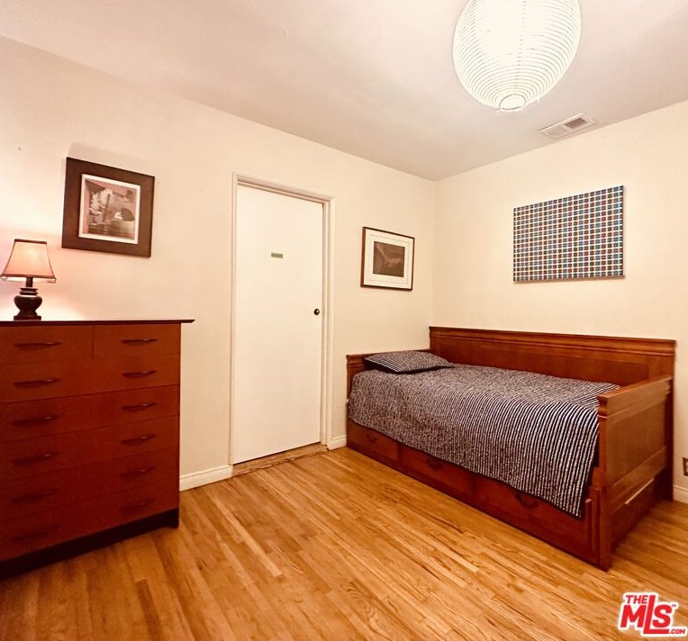 3130 Ivy St, Los Angeles CA  90034-3213 exterior