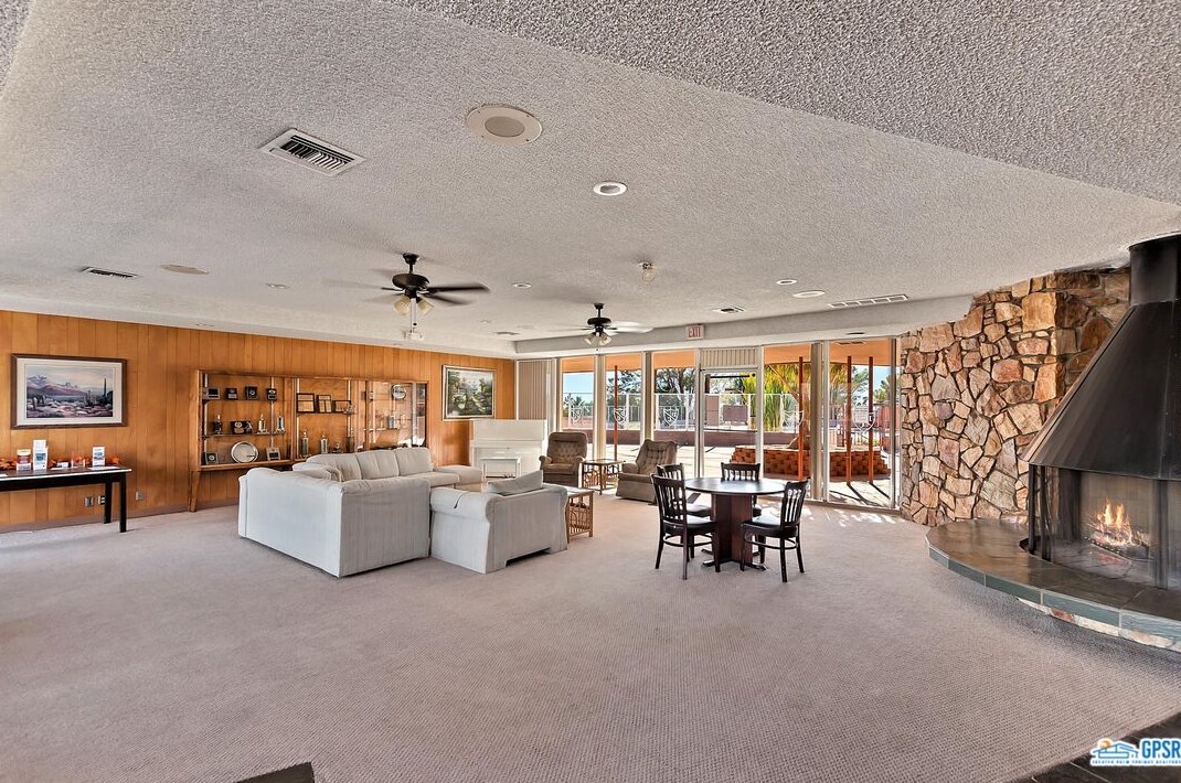 69320 Crestview Dr, Desert Hot Springs CA  92241-8228 exterior