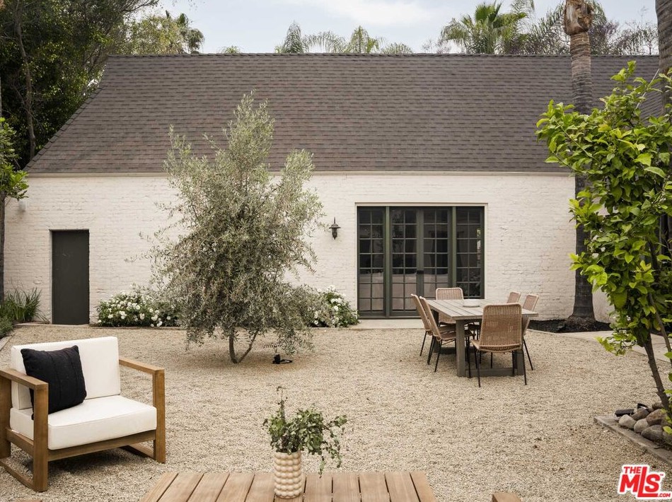 940 Hauser Blvd, Los Angeles CA  90036-4724 exterior