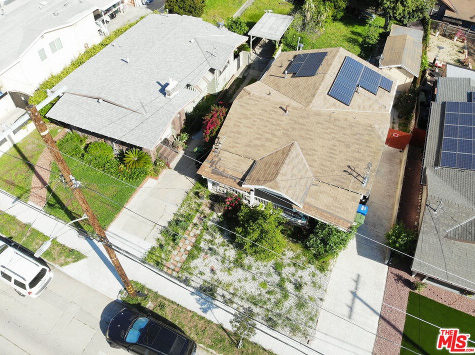 6162 Oak Crest Way, Los Angeles CA  90042-1310 exterior