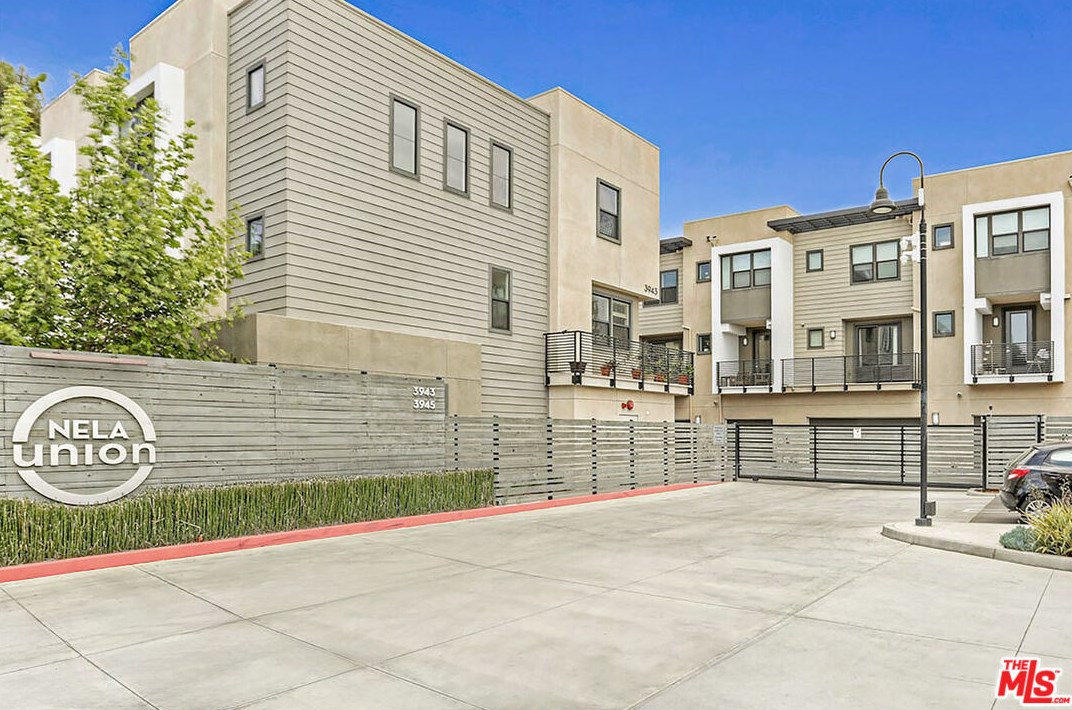 3901 Eagle Rock Blvd, Los Angeles CA  90065-3605 exterior