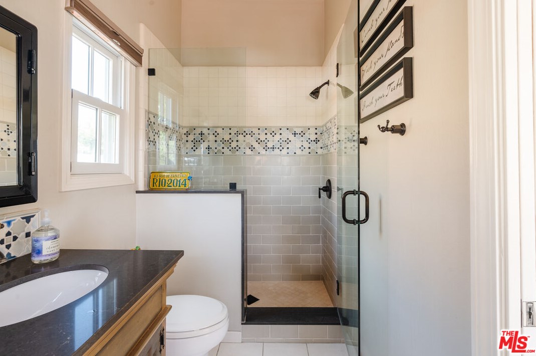 10568 Blythe Ave, Los Angeles CA  90064-3342 exterior