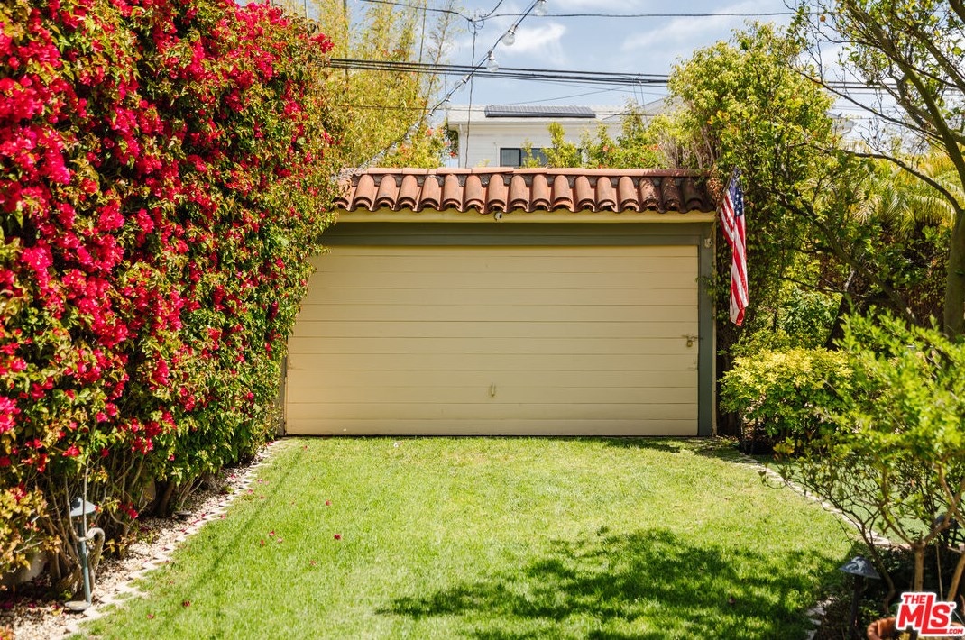 10568 Blythe Ave, Los Angeles CA  90064-3342 exterior