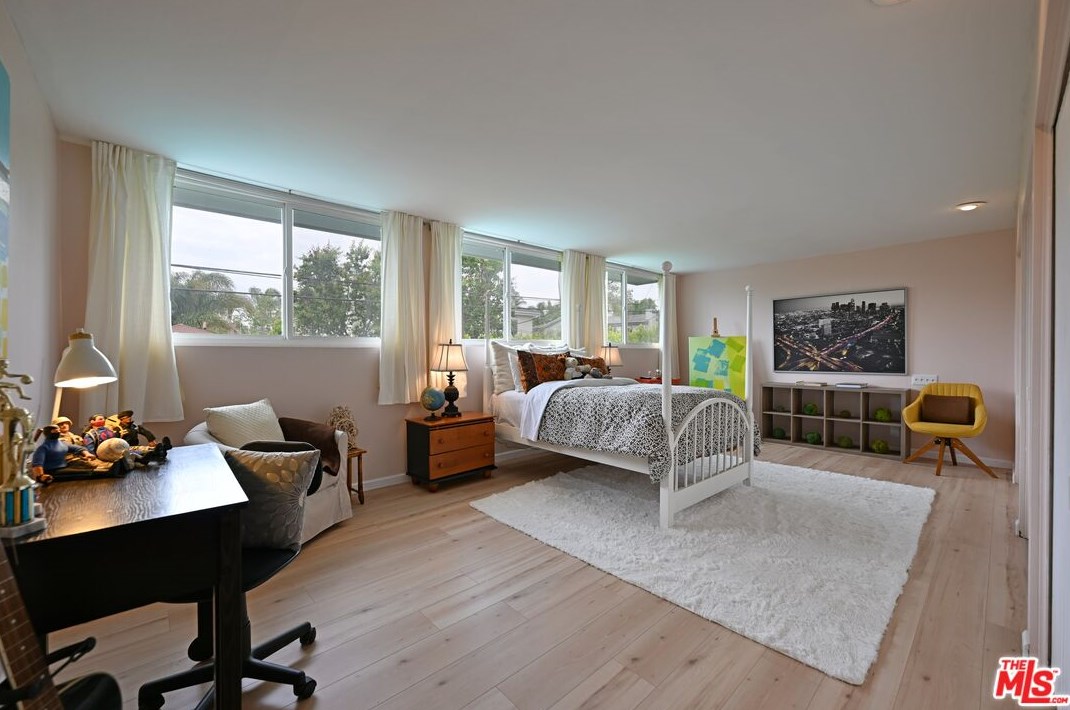 10597 Cushdon Ave, Los Angeles CA  90064-3336 exterior