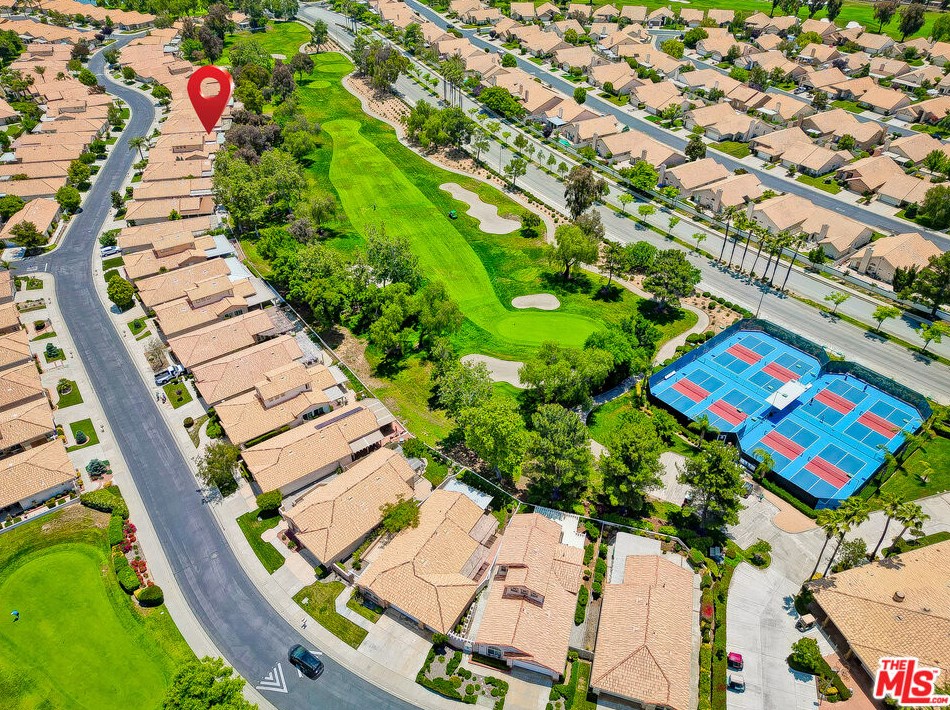 665 Twin Hills Dr, Banning CA  92220-5229 exterior