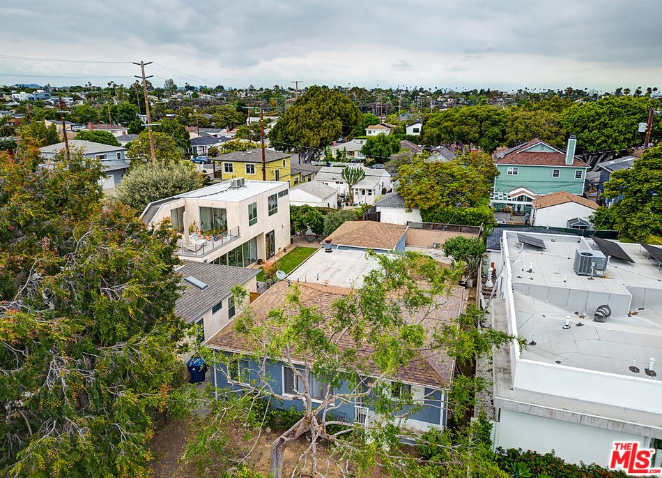 3612 Maplewood Ave, Los Angeles CA 90066-3022 exterior