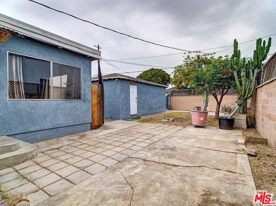 3612 Maplewood Ave, Los Angeles CA 90066-3022 exterior