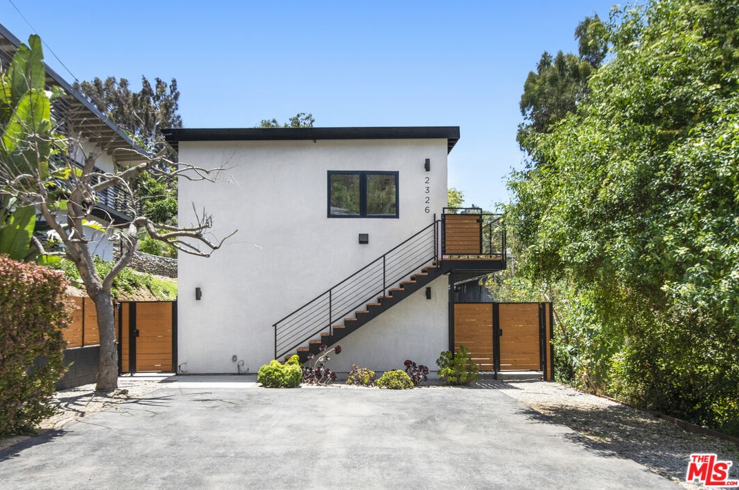2326 Ewing St, Los Angeles CA  90039-3125 exterior