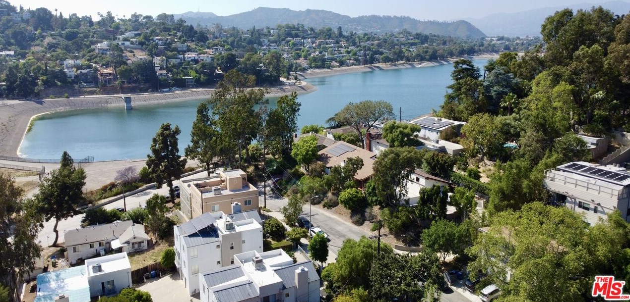 2326 Ewing St, Los Angeles CA  90039-3125 exterior