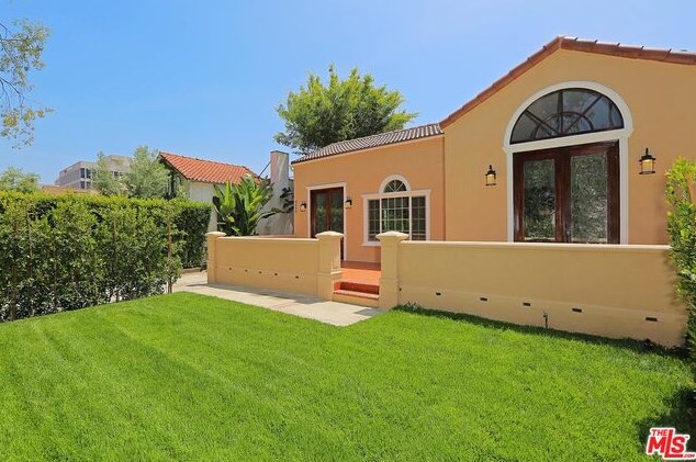 6442 San Vicente Blvd, Los Angeles CA  90048-5338 exterior