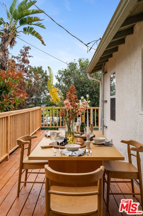 3174 Weldon Ave, Los Angeles CA  90065-2953 exterior