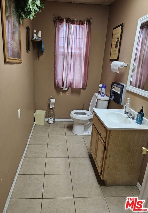 1559 108th St, Los Angeles CA  90047-4906 exterior