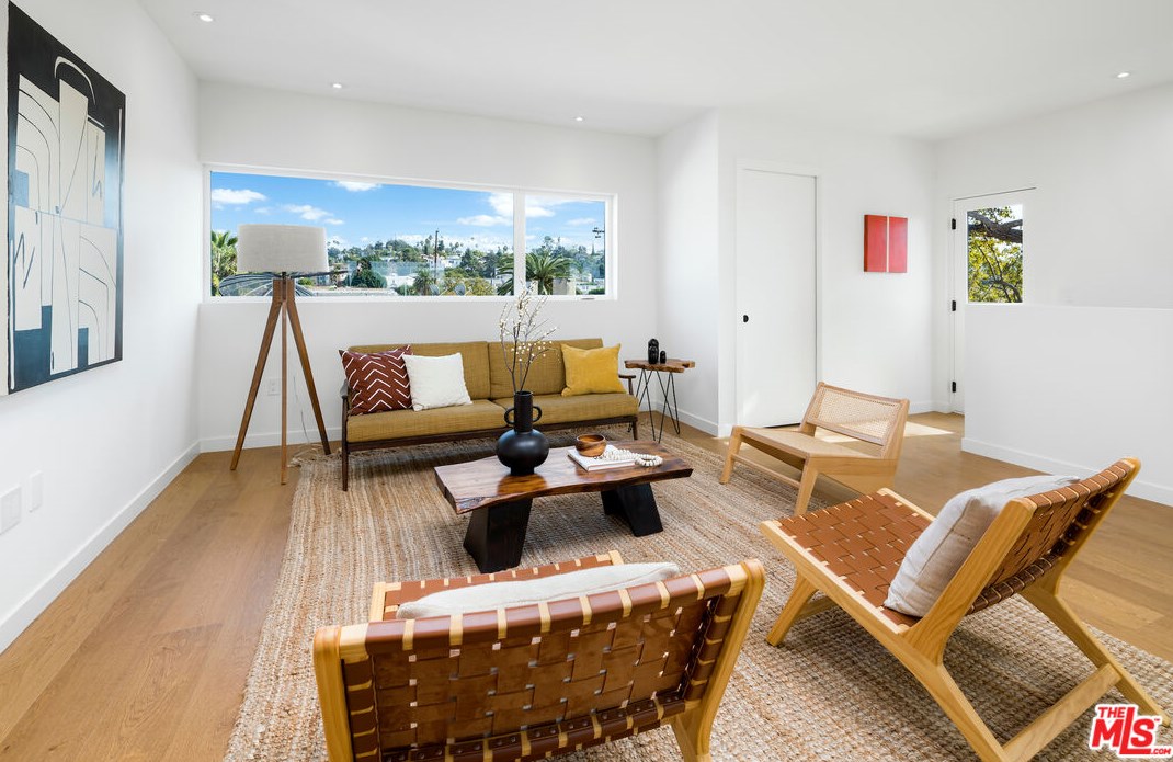 4323 Burns Ave, Los Angeles CA  90029-2804 exterior