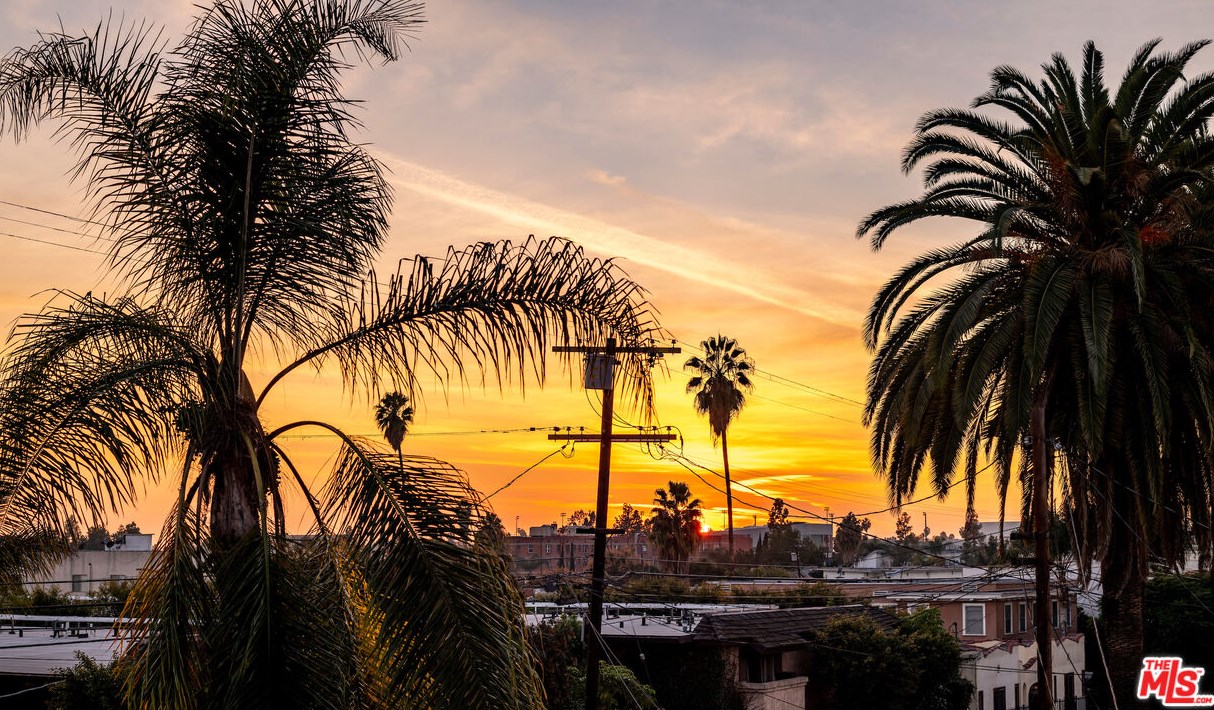 4323 Burns Ave, Los Angeles CA  90029-2804 exterior