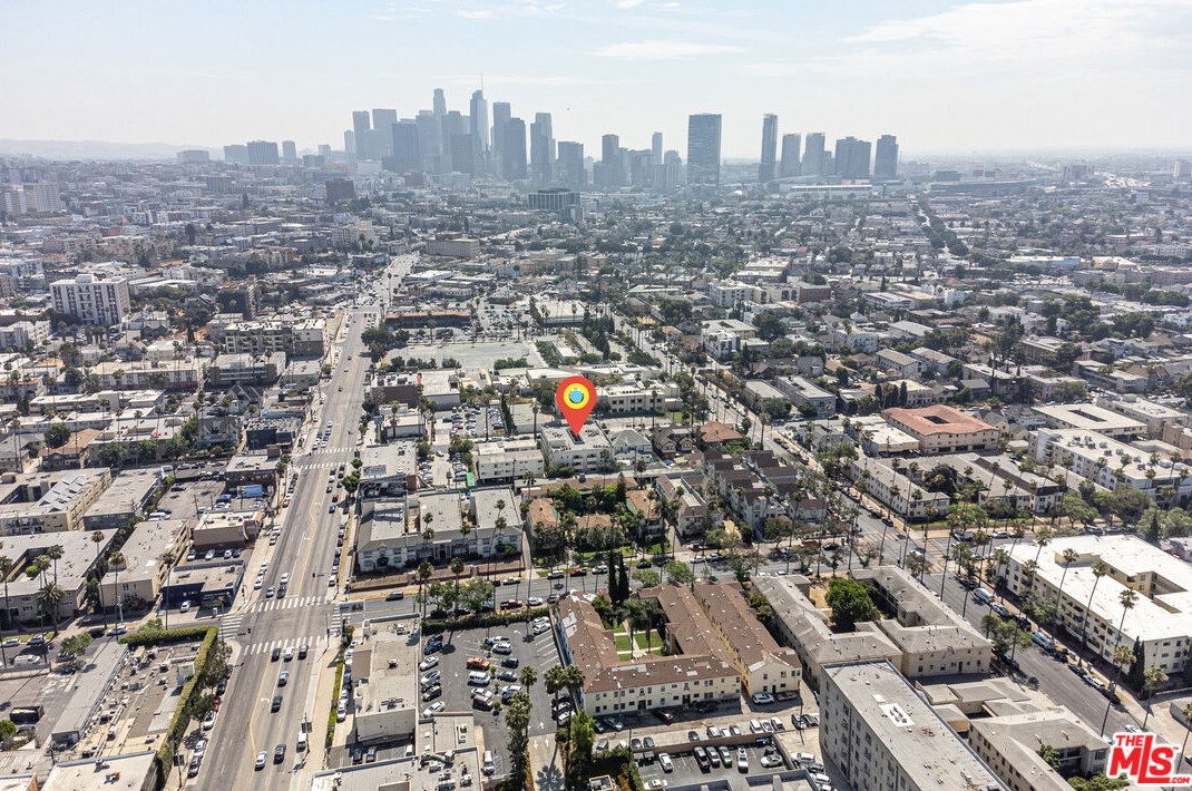 1029 Elden Ave, Los Angeles CA  90006-2974 exterior