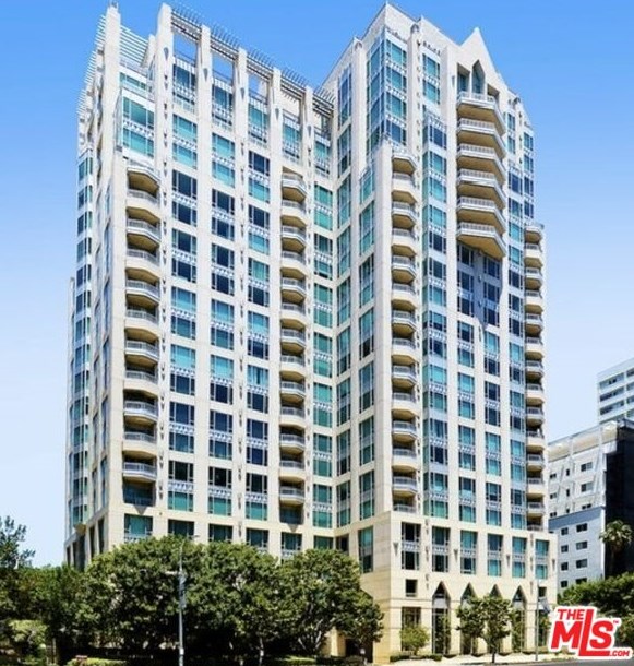 10727 Wilshire Blvd, Los Angeles CA  90024-0058 exterior