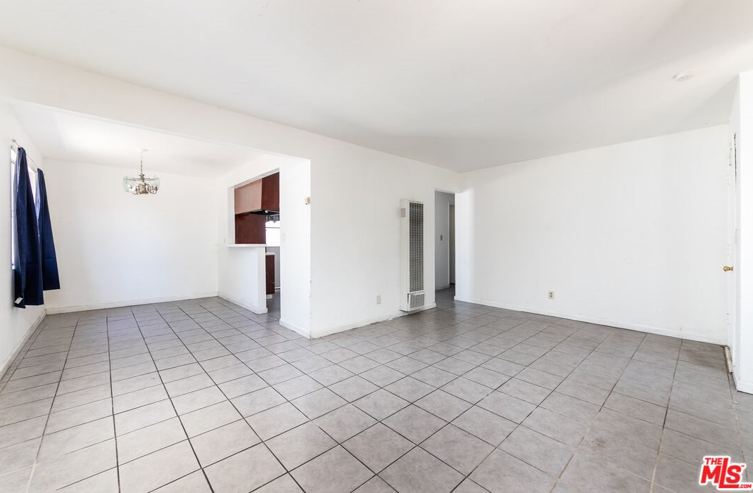 814 Bonnie Beach Pl, Los Angeles CA  90063-1240 exterior