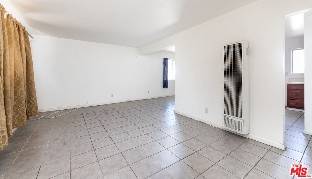 814 Bonnie Beach Pl, Los Angeles CA  90063-1240 exterior