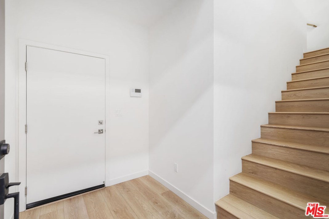 3419 Fletcher Dr, Los Angeles CA  90065-2955 exterior