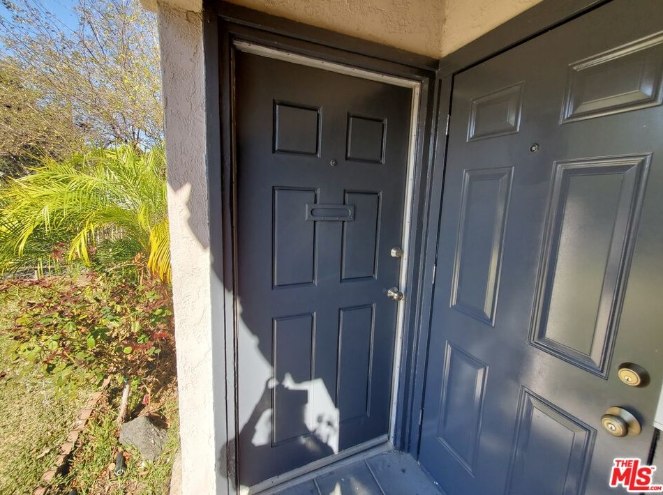 400 Mar Vista Ave, Pasadena CA  91106-1123 exterior