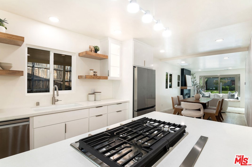 4937 Genevieve Ave, Los Angeles CA  90041-2505 exterior