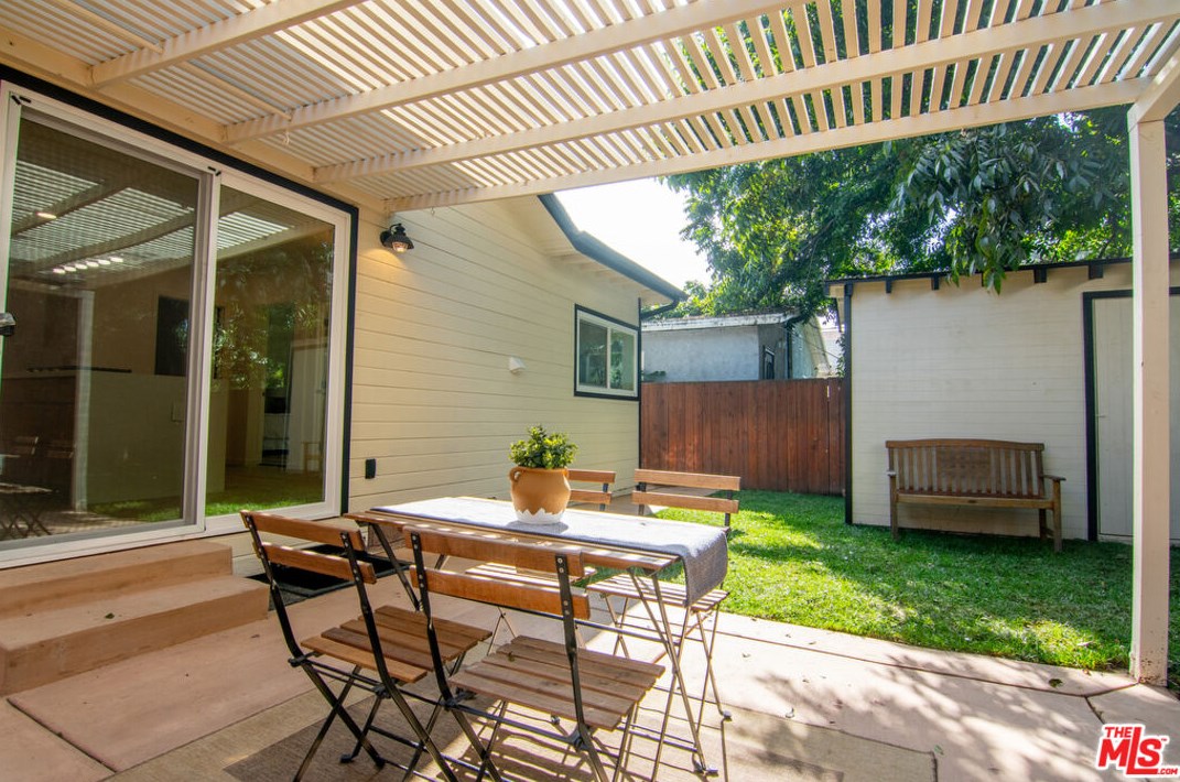 4937 Genevieve Ave, Los Angeles CA  90041-2505 exterior