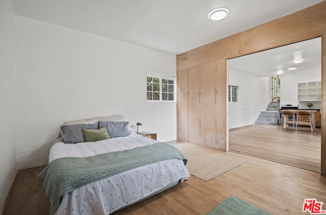 812 Coronado St, Los Angeles CA  90026-3913 exterior