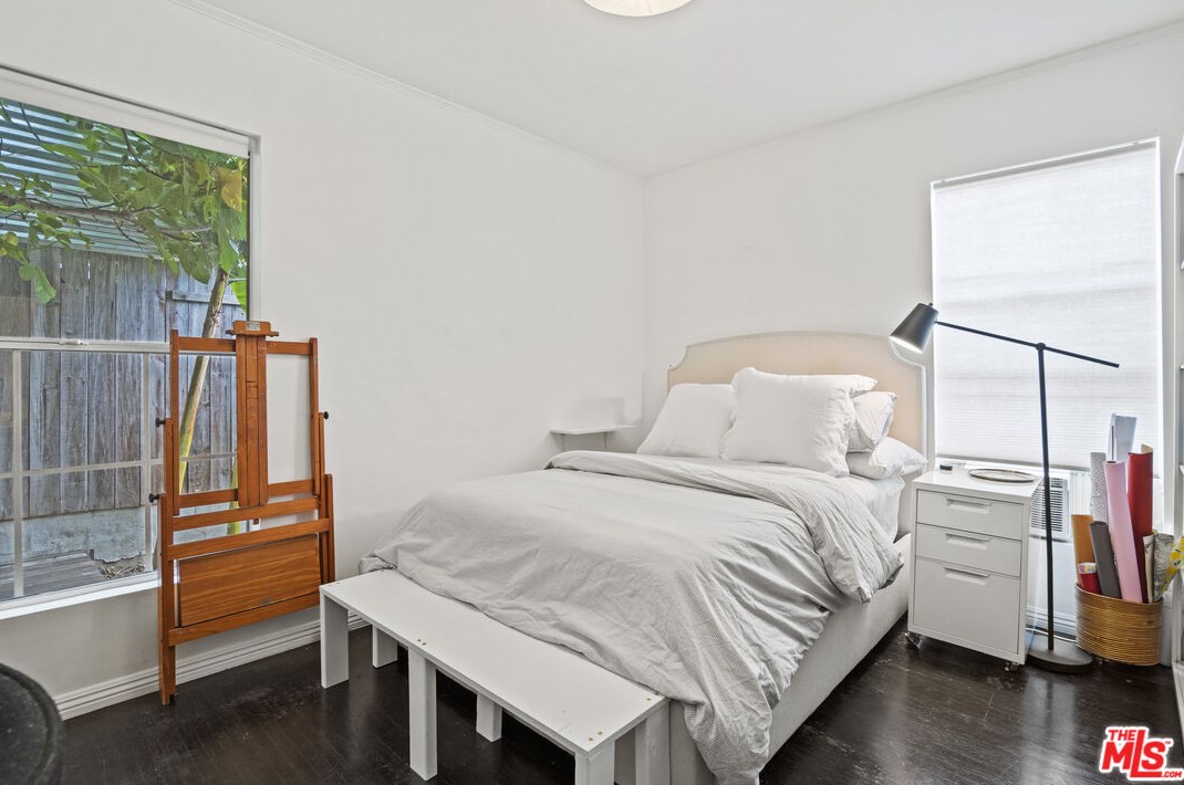 812 Coronado St, Los Angeles CA  90026-3913 exterior