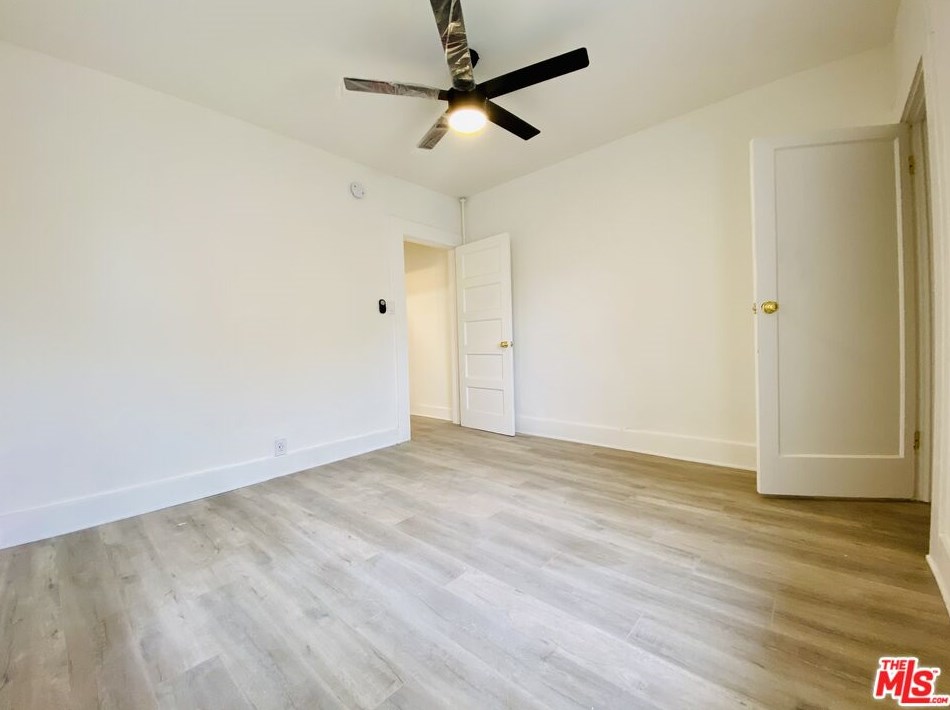 1474 Vernon Ave, Los Angeles CA  90011-3856 exterior