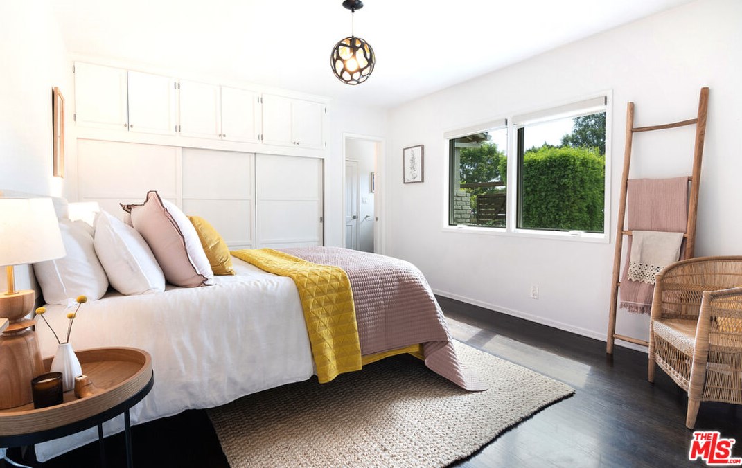 12207 Lawler St, Los Angeles CA  90066-1908 exterior