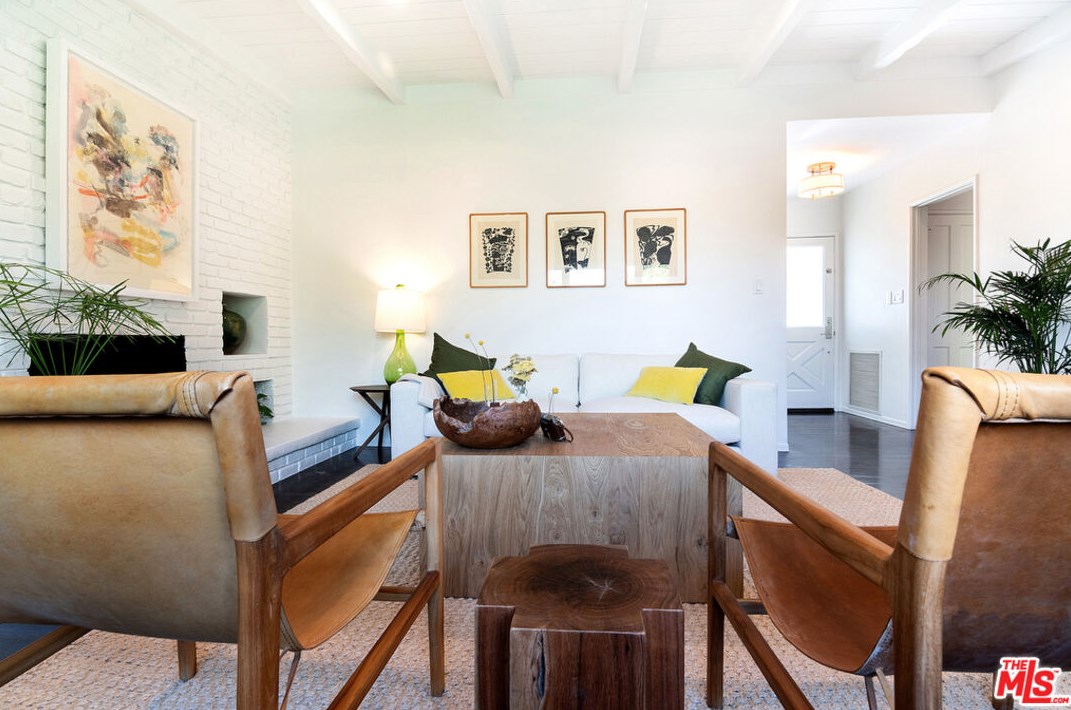 12207 Lawler St, Los Angeles CA  90066-1907 exterior