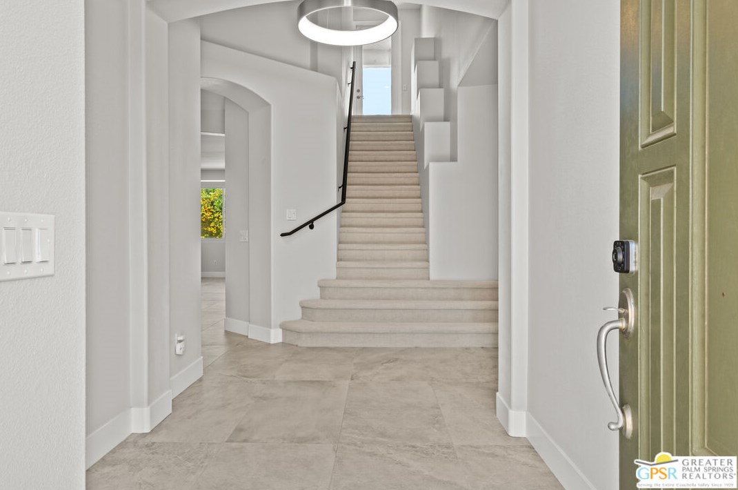 67794 Via Seguro, Cathedral City CA  92234-0120 exterior