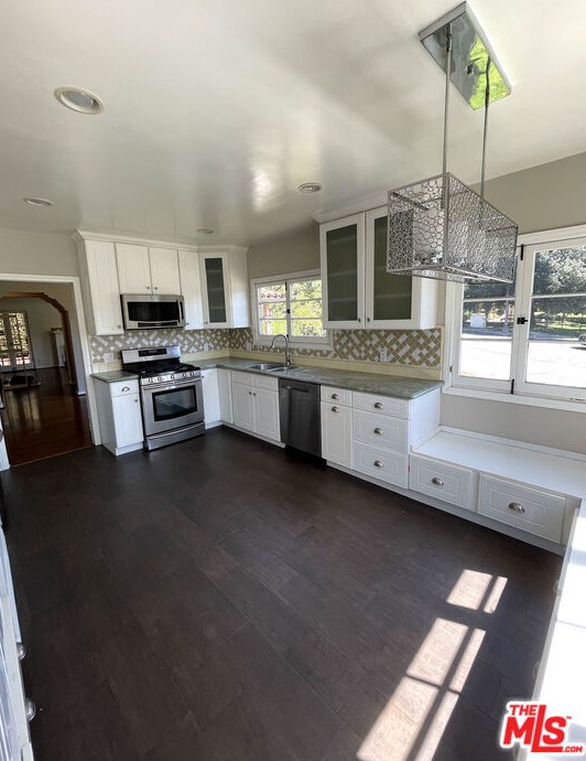 23 Melrose Ave, Pasadena CA  91105-1426 exterior