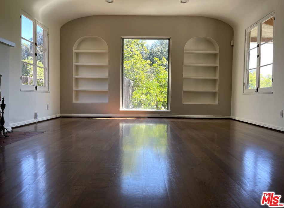 23 Melrose Ave, Pasadena CA  91105-1426 exterior